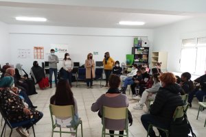 Emprendimiento para las mujeres empoderadas de El Puche.