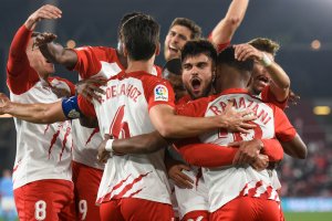 Los jugadores contarán con el respaldo del público para ganar al Mirandés.