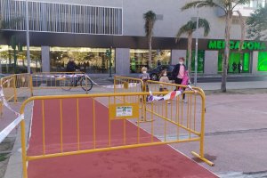 Ampliación del carril bici a través del parque de la Estación.