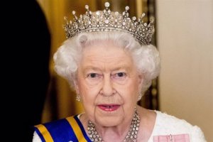 La reina Isabel II, positivo por coronavirus.