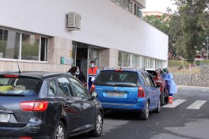 El puesto de recogida de muestras de la Bola Azul cierra.