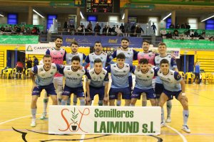 El conjunto celeste no pudo conseguir la victoria.