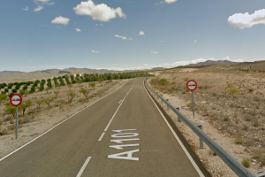 Imagen captura de un tramo de la carretera A-1101.