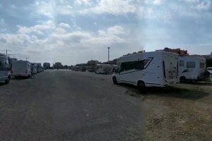 Las caravanas aparcadas en la ciudad