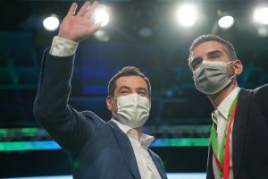 Juanma Moreno y Ramón Fernández-Pacheco, en el congreso del PP-A.