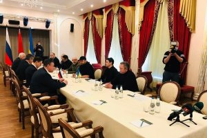 Reunión entre las delegaciones de Ucrania y Rusia en Bielorrusia. Foto: TWITTER / @BELARUSMFA