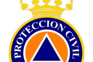 Logotipo de protección Civil junto al nombre de la localidad cuyo equipo ha sido galardonado.