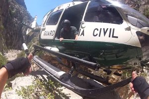 Imagen de archivo del helicóptero de la Guardia Civil de montaña.