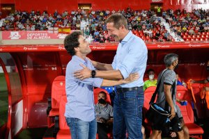 Ramis saluda a Rubi.