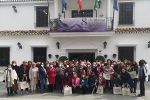 Viaje por el Día Internacional de la Mujer