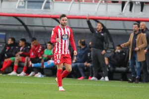 Sebas Moyano en el partido del Lugo frente al Amorebieta en Lezama.
