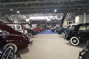 Imagen de archivo de una exposición de vehículos clásicos.