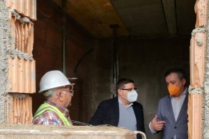 Visita del delegado de la Junta a Terque.