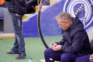 El técnico del equipo del Levante almeriense lo tiene todo controlado.