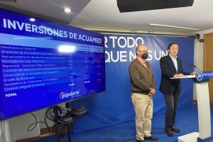 Rueda de prensa en la sede del PP.