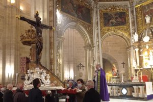 Las nuevas andas del Cristo de la Escucha.