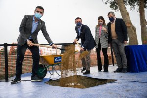 Primera piedra del Museo de la Vega