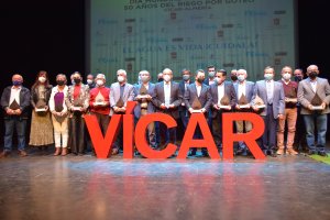 Los organizadores de los actos y los premiados por el Día Mundial del Agua