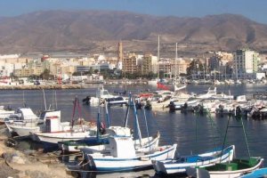 Puerto pesquero de Adra.
