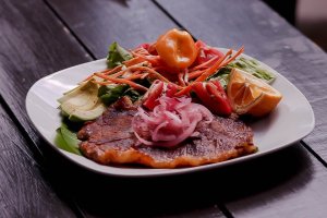 Ternera y verduras para almorzar este sábado.