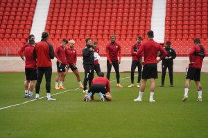 Últimas instrucciones de Rubi antes de enfrentarse al Girona.