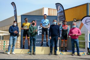 Una imagen para la historia en el municipio de Adra.