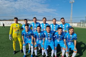 El Club de Fútbol Adra vence por 3-0 a un dignisimo Carboneras CF.