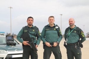 Los miembros del equipo PEGASO de la Comandancia de Almería