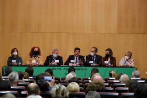 El vicepresidente de la Junta, Juan Marín (centro) en Vélez-Rubio.