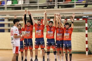 Los azulinos reciben al cuadro sevillano este sábado a las 18 horas en la cancha balermera.