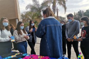 Actividad de concienciación de la asociación ‘Altea’ en la Universidad de Almería durante esta semana. Foto: Altea.