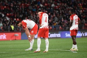 Babic, Eguaras y Akieme en el partido con el Lugo.