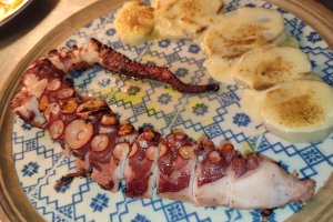Pulpo a la brasa.