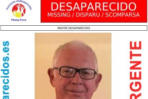 Cartel con la imagen del anciano desaparecido en Albox.
