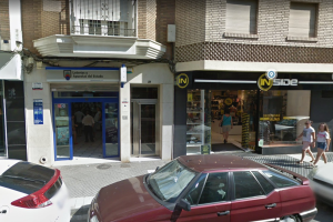 Administración de Loterías número 2 de Adra, en la calle Natalio Rivas, 78.
