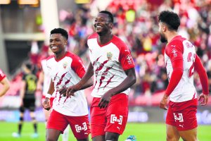 El ataque rojiblanco, con Ramazani, Sadiq y Arnau en la imagen.