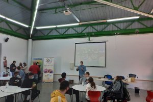 Han contado con más de 50 participantes.