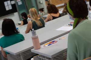 Foto de archivo de varios opositores a Educación Secundaria, Formación Profesional o Enseñanzas Artísticas.