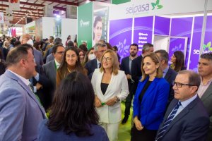 Un momento en la inauguración de Expolevante.