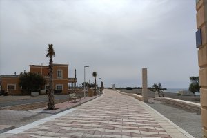 Vista general del arranque de la prolongación del paseo marítimo