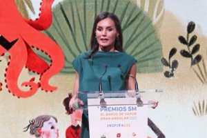 La reina Letizia durante la celebración de los Premios Barco de Vapor.