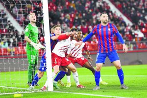 Almería y Eibar quieren ir junto a Primera pero el Valladolid no va a ceder.