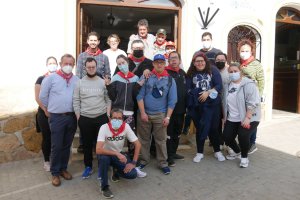 Ayuntamiento de Adra y Centro Ocupacional recorren la estación de San Marcos en el último día de novena.