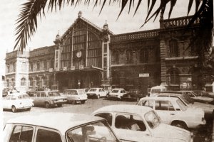 La Estación de Renfe en 1985, el año que se le abrió expediente como Monumento.