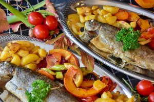 Trucha al horno para almorzar el domingo.