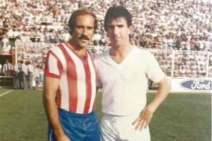 Abarca con Juanito en un AD Almería-Real Madrid.