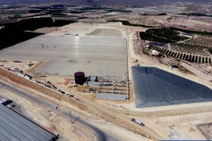 Imagen aérea de una de las obras de Grupo Parra.