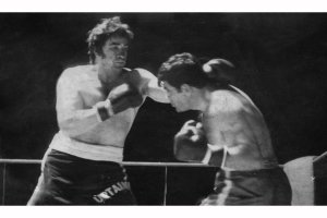 Instantánea del combate entre Urtain y Gálvez.