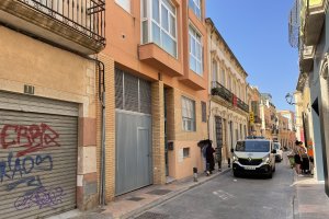 Lugar del crimen, en el número 13 de la calle Almedina