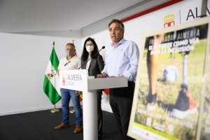 Presentación de las Jornadas con el Juanjo Segura, Isabel Valdés y Antonio Criado.